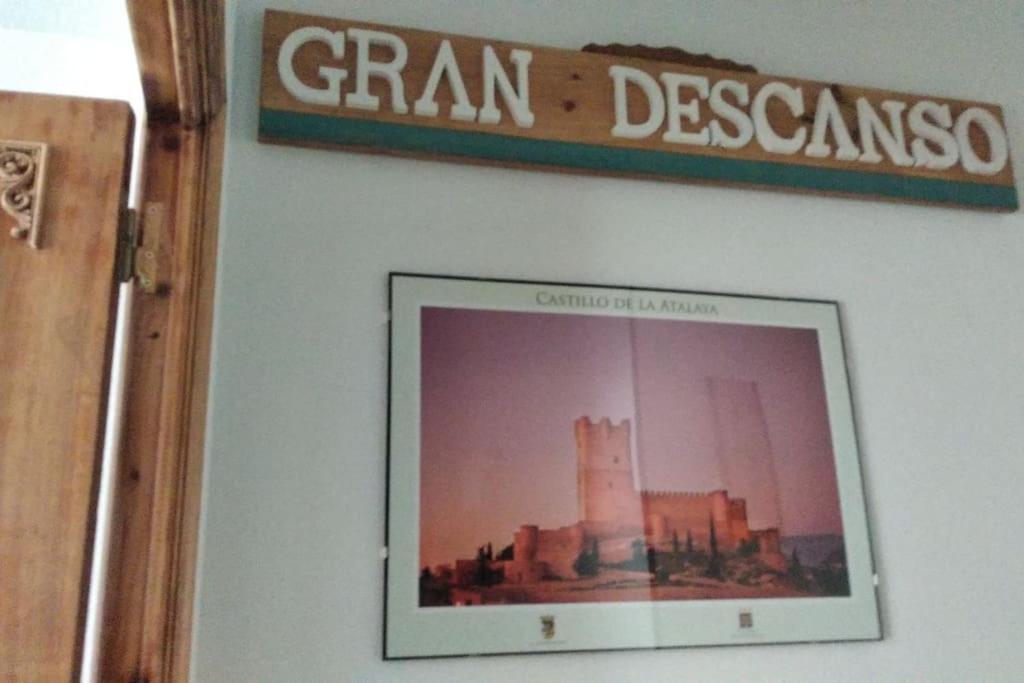 Alojamiento Gran Descanso Villena Exterior foto
